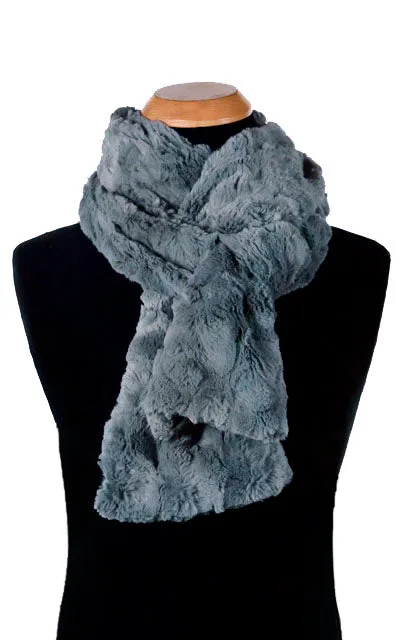 Men's Classic Scarf - Cuddly Faux Furs