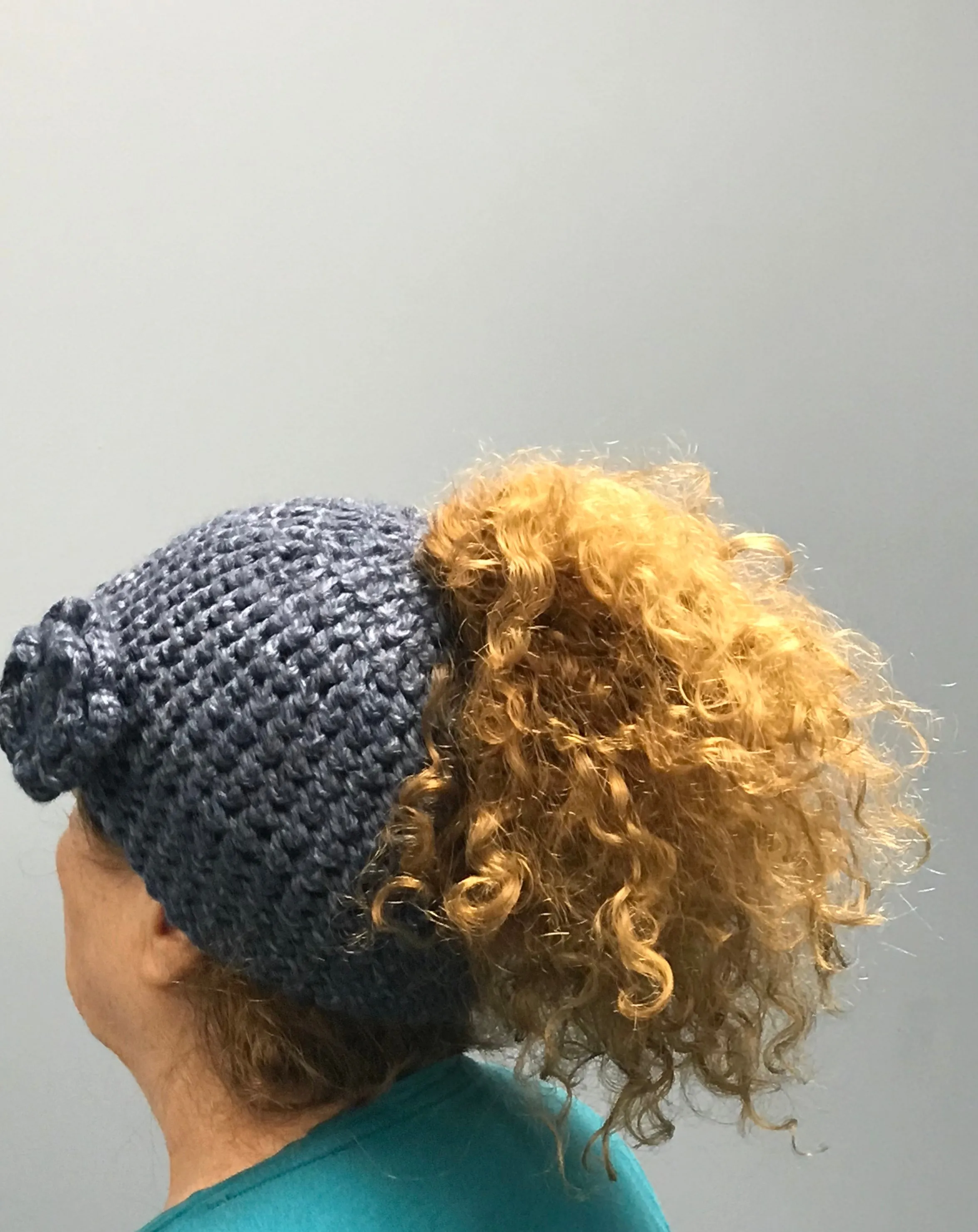 Messy Bun Hat - Cream Speckle with Black Trim