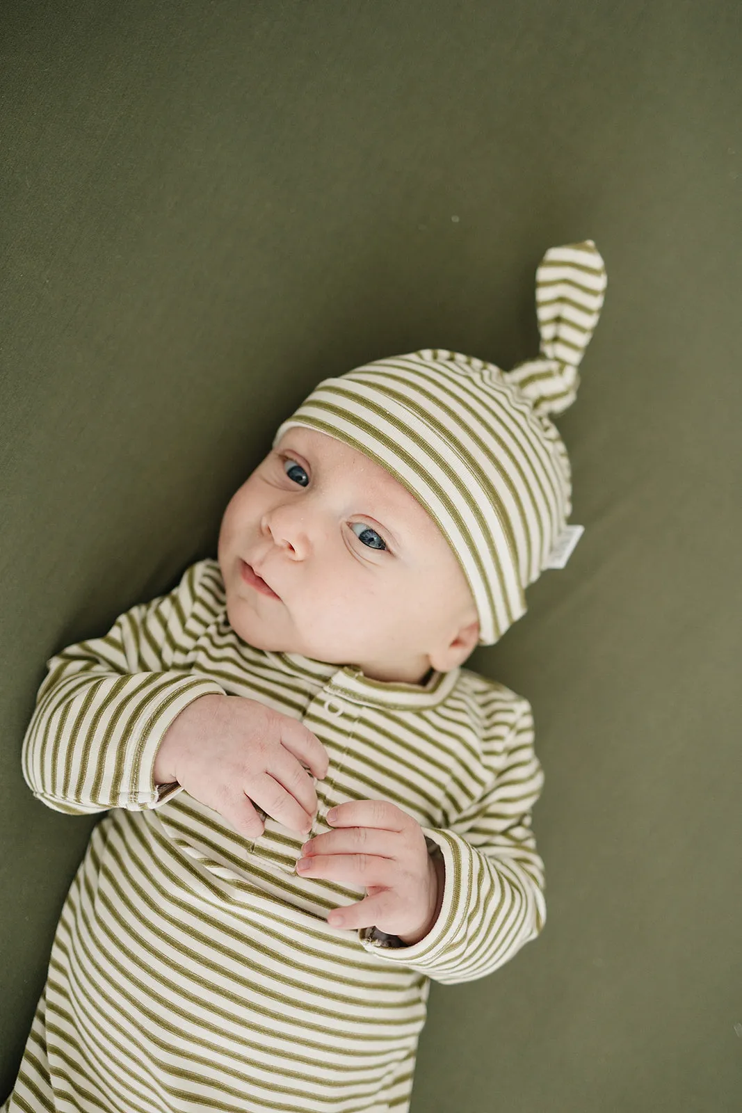 Newborn Knot Hats