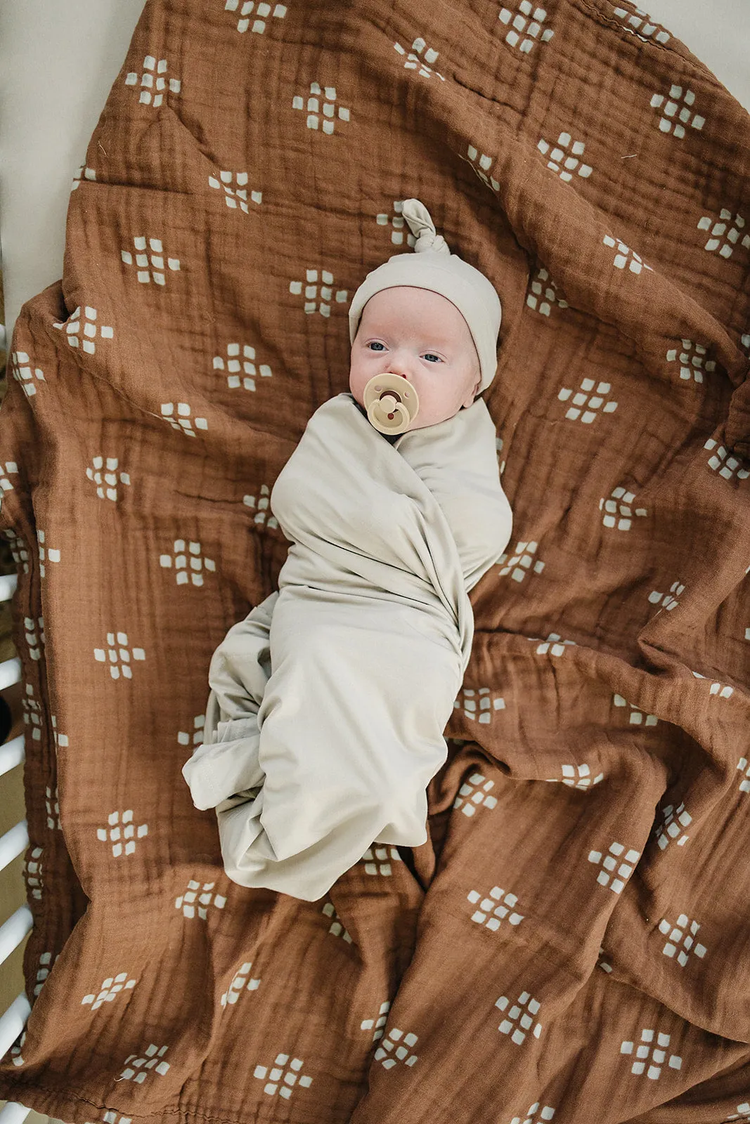 Oatmeal Bamboo Newborn Knot Hat