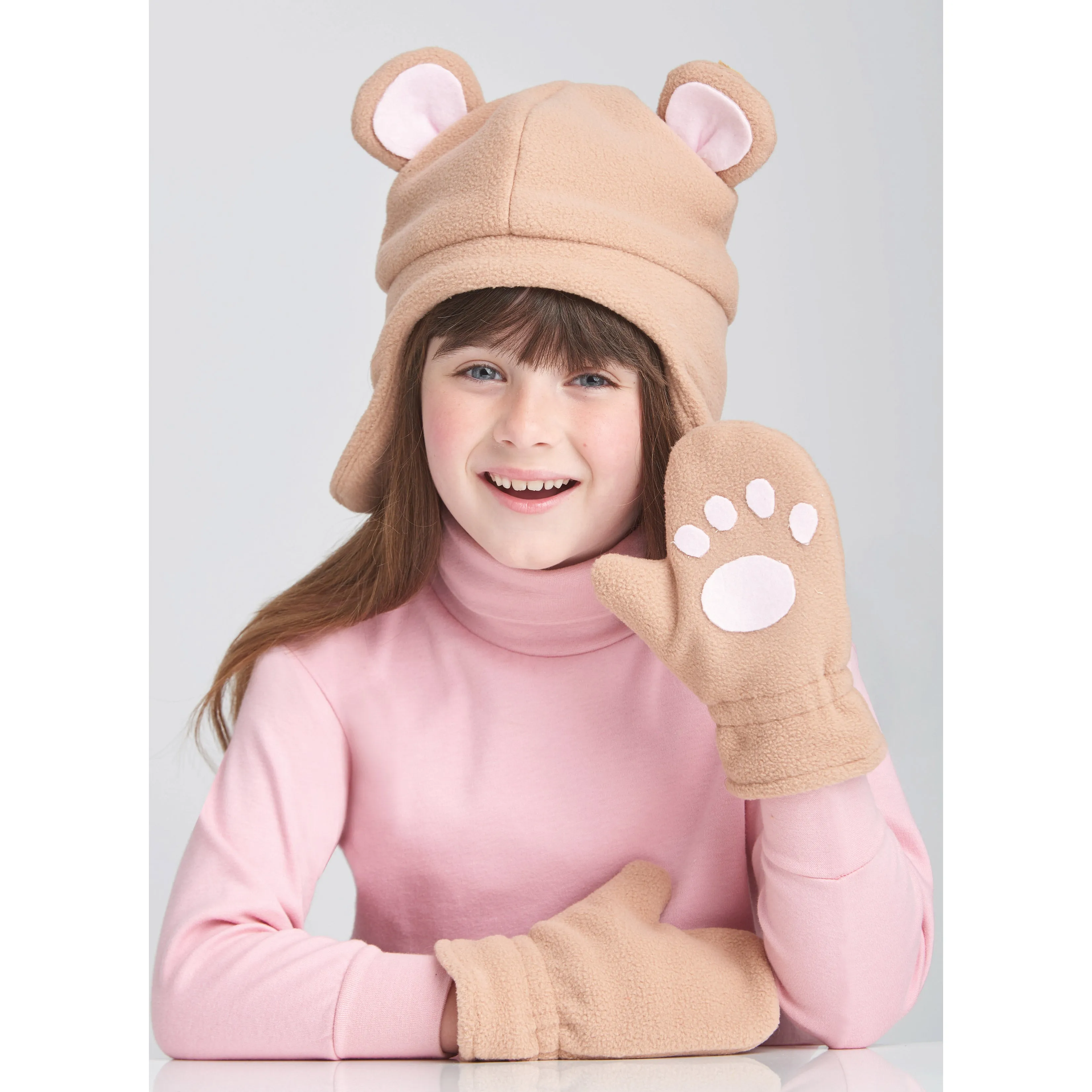 Simplicity pattern 9657 Children's Hats, Mittens and scarves