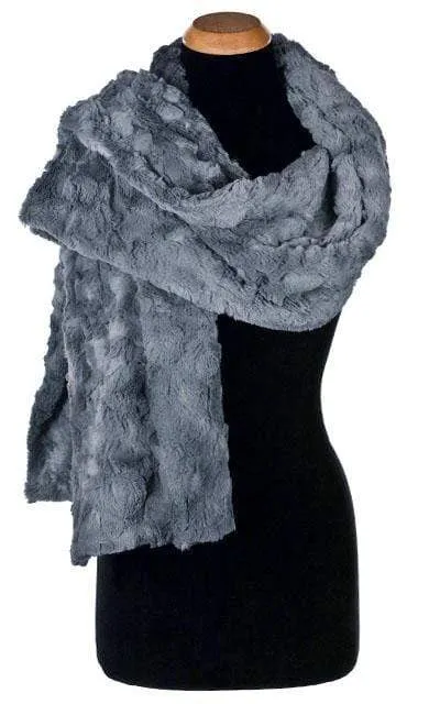 Stole - Cuddly Faux Furs