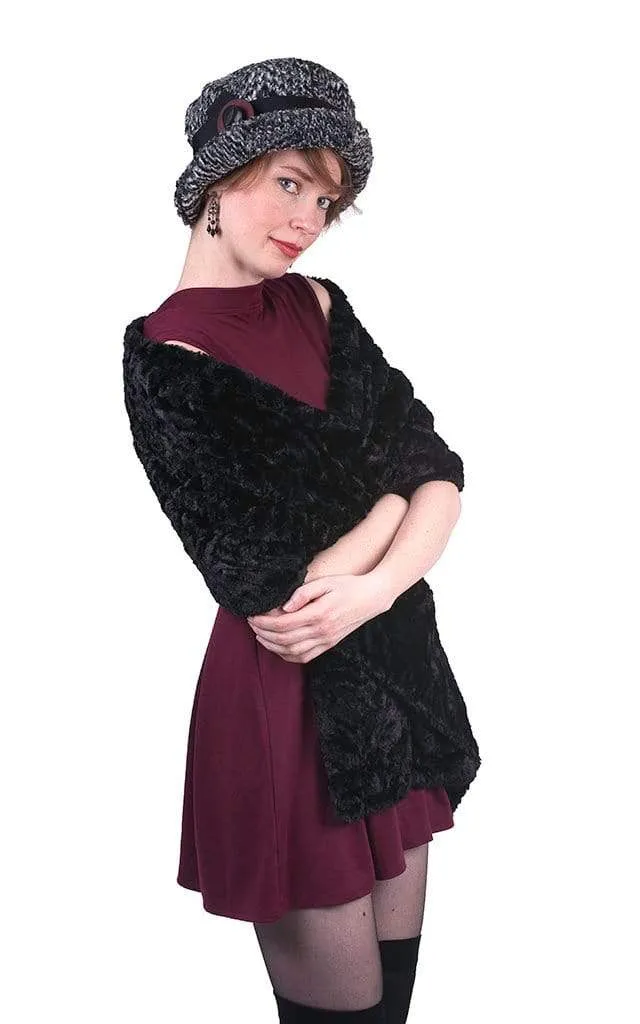 Stole - Cuddly Faux Furs