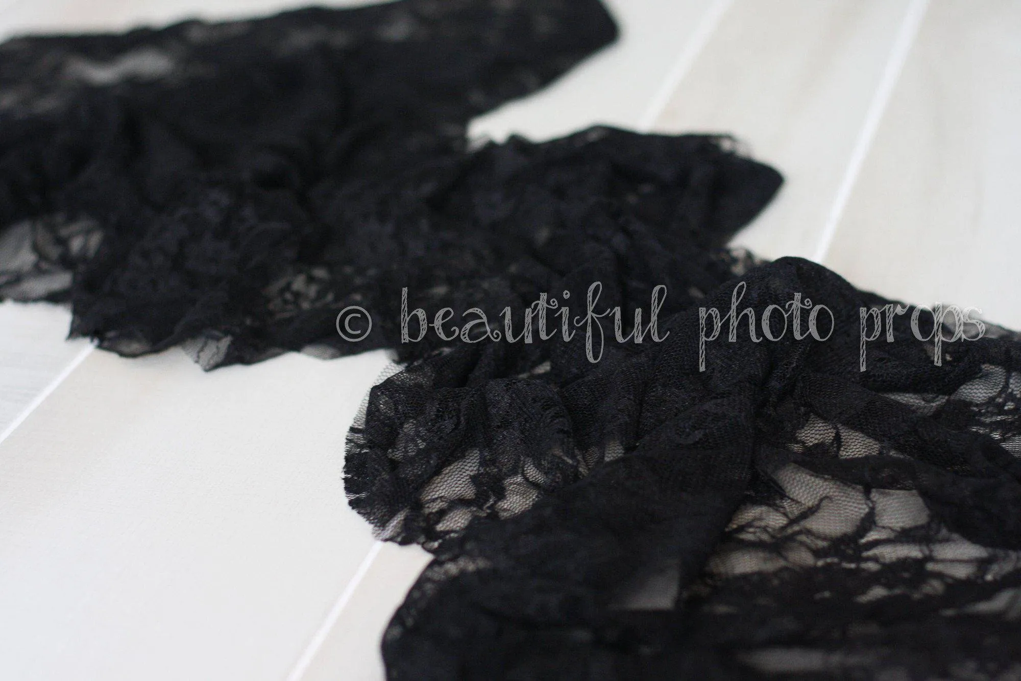 Stretch Lace Wrap in Black