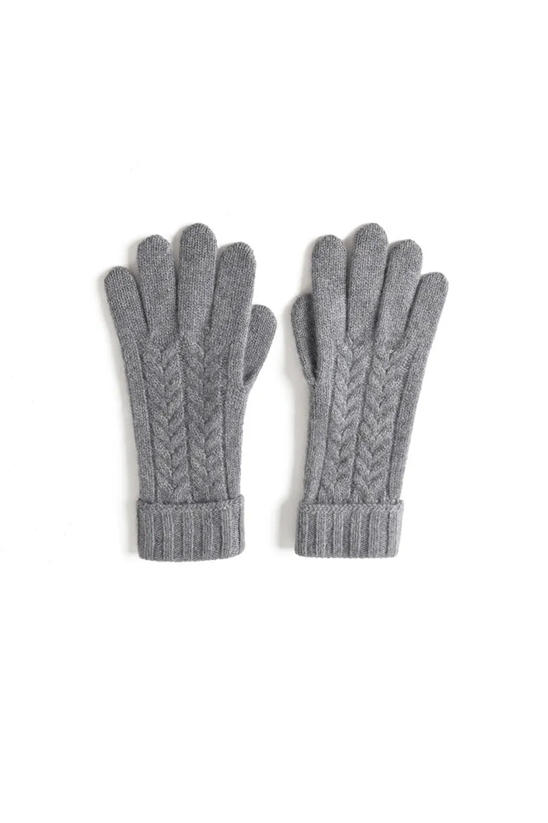 Thick Cashmere Cable Knit Gloves with Ribbed Cuffs