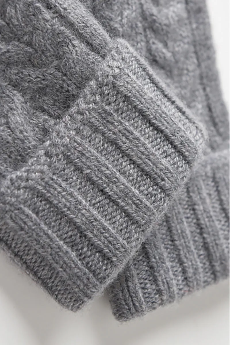 Thick Cashmere Cable Knit Gloves with Ribbed Cuffs