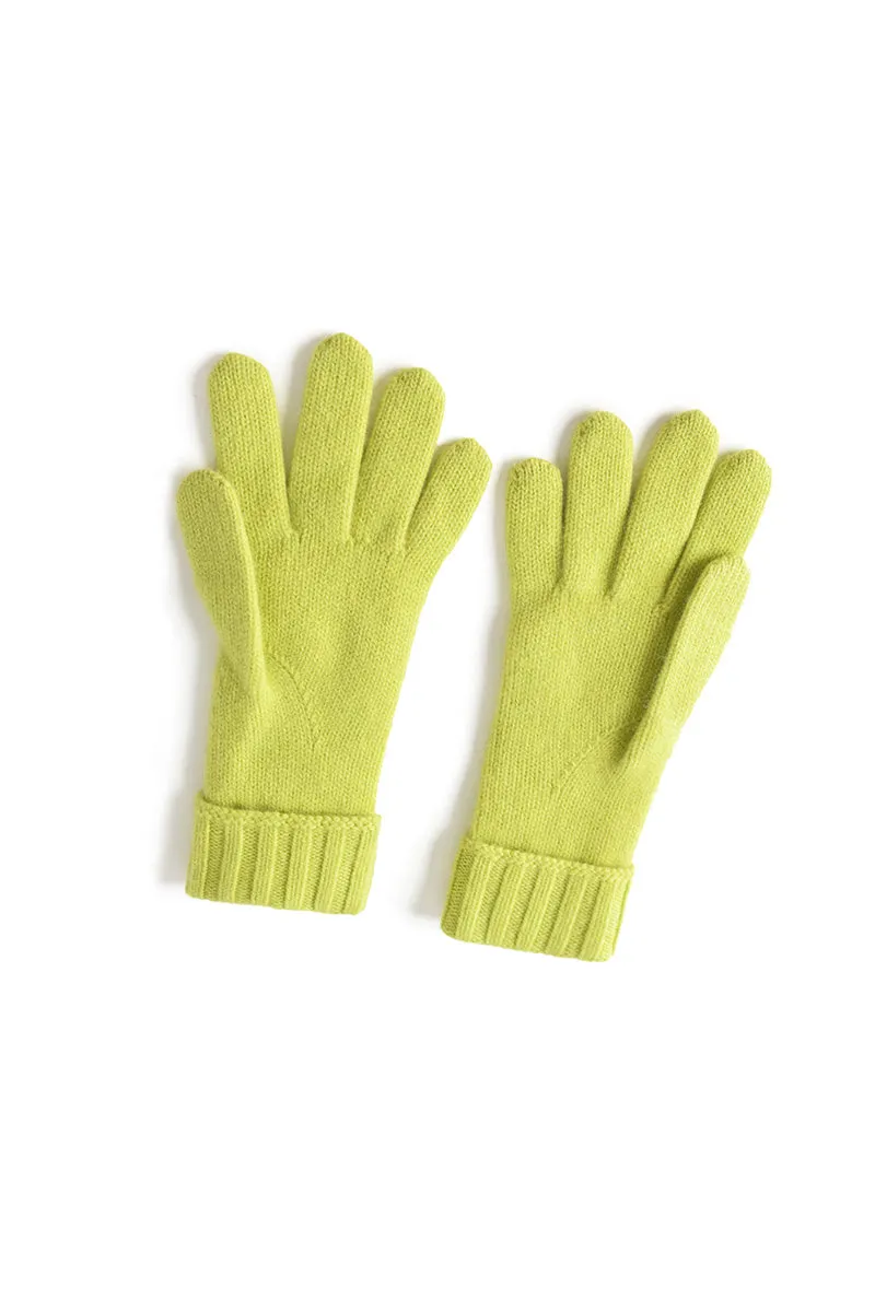 Thick Cashmere Cable Knit Gloves with Ribbed Cuffs