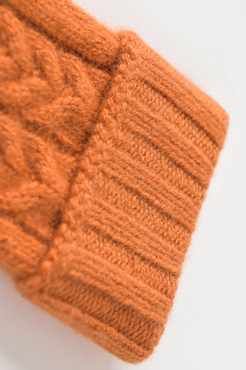 Thick Cashmere Cable Knit Gloves with Ribbed Cuffs