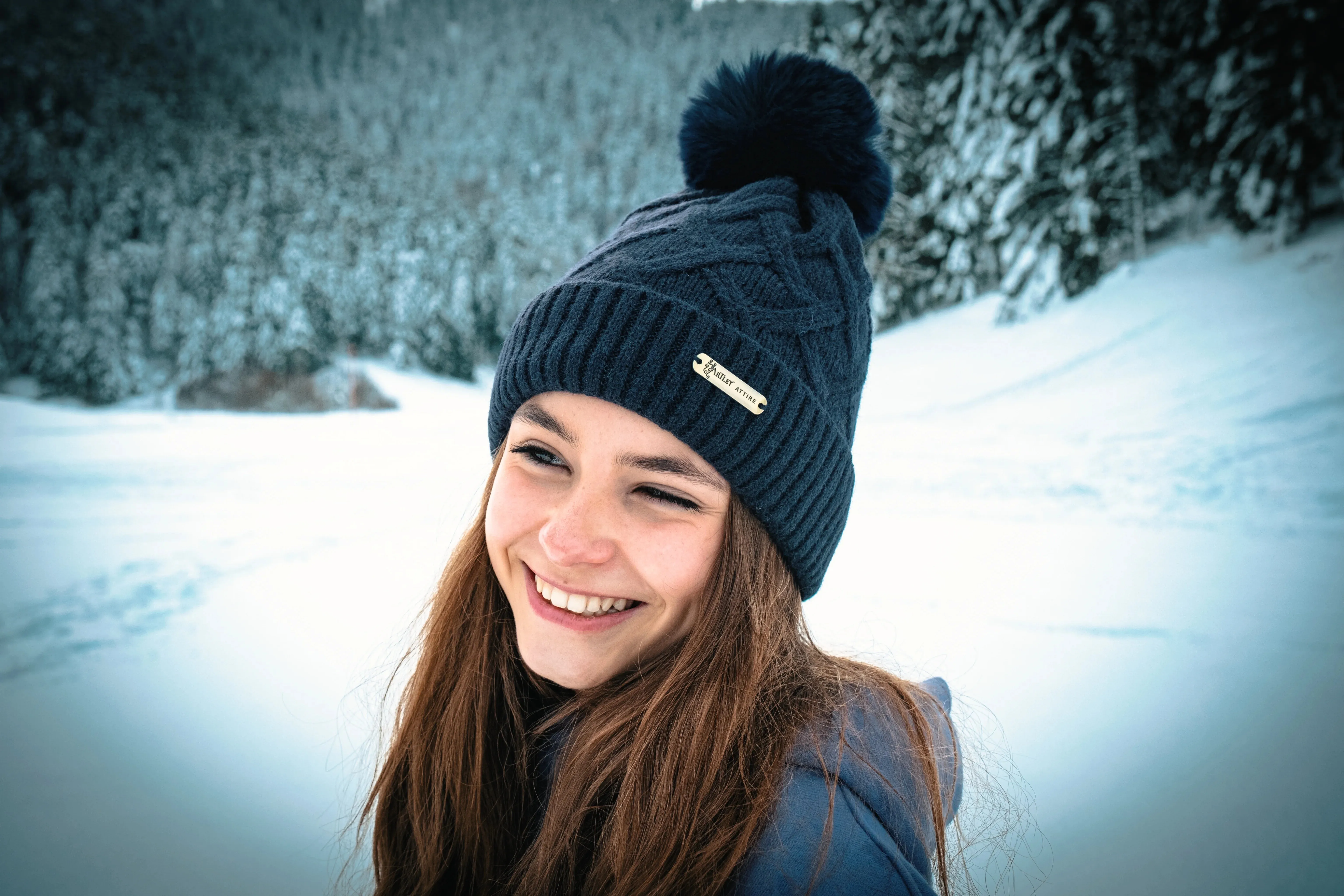 Women's Pompom Hat