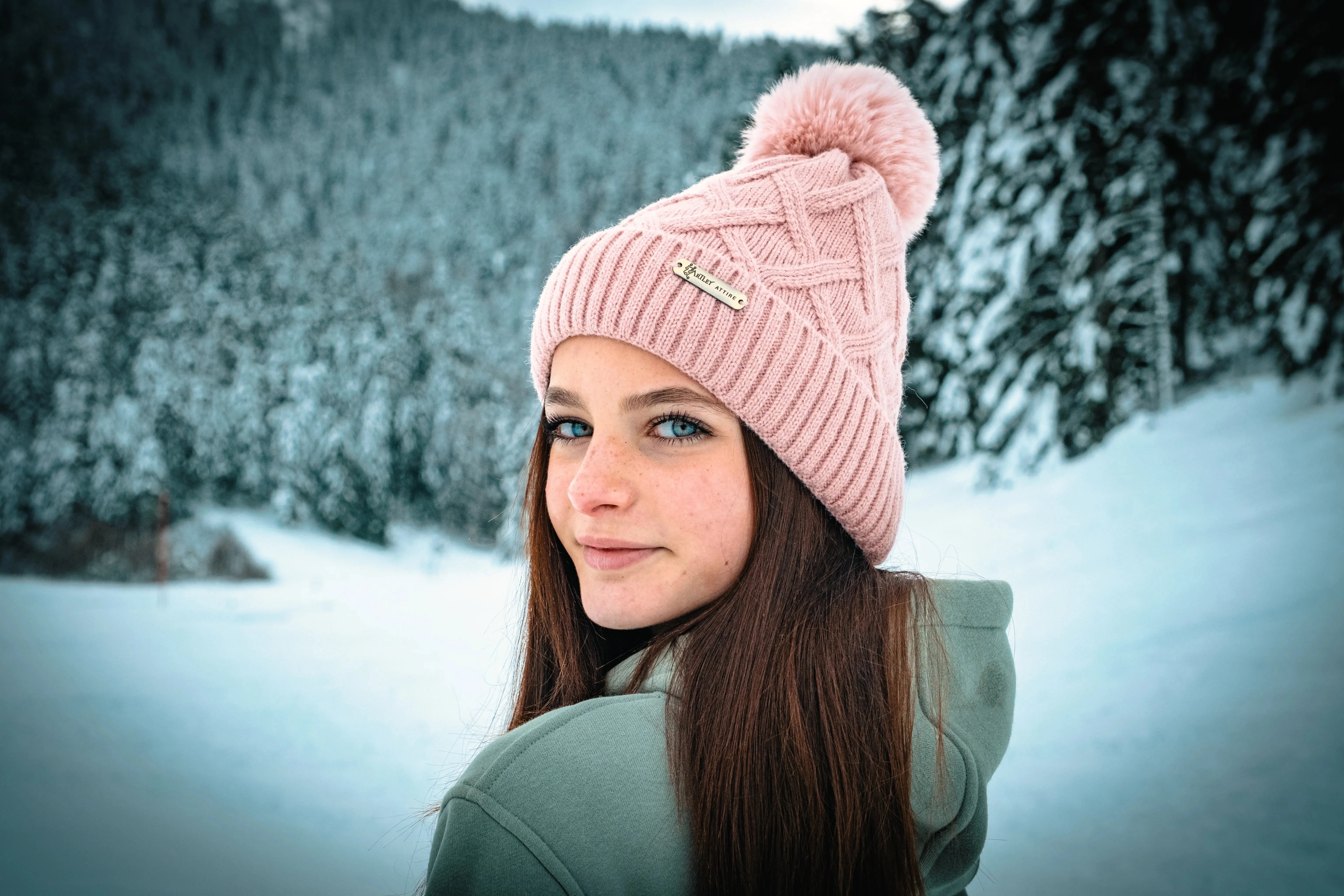 Women's Pompom Hat